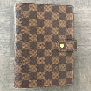 Louis Vuitton Agenda MM